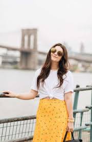 21 Super Ideas How To Wear White Tshirt Maxi Skirts Yellow Maxi Skirts Plain White T Shirt Yellow Maxi Skirt Outfit