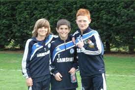 West ham and england star declan rice was seemingly given the fright of his life by mason mount earlier today, as the chelsea star woke the midfielder up by shouting at him whilst on holiday. è‹± æƒ… Pulisic Mount And Carlton The Story Behind This Chelsea Picture è™Žæ‰'