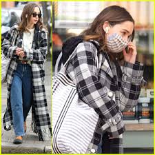 British actress emilia clarke was born in london and grew up in berkshire, england. Emilia Clarke Wears An Eye Catching Plaid Coat Out In London Emilia Clarke Just Jared