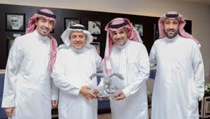 من المعروف ان النادي الاهلي السعودي مقره في مدينة جدة غرب السعودية ، قد تم تأسيسه في 17 مارس عام 1937، وهو ثاني فريق يحقق بطولة الدوري السعودي بعد الهلال، و جمع الدوري وكأس الملك وكأس السوبر في موسم واحد، ويطلق عليه في البطولات العربية أهلي جدة حتى يتم. Ø¨Ø¯Ø¹Ù… Ø¨Ù† Ù…Ø´Ø¹Ù„ Ù…Ø§Ø¬Ø¯ Ø§Ù„Ù†ÙÙŠØ¹ÙŠ ÙŠØªØ±Ø´Ø­ Ù„Ø±Ø¦Ø§Ø³Ø© Ø§Ù„Ù†Ø§Ø¯ÙŠ Ø§Ù„Ø£Ù‡Ù„ÙŠ Ø³Ø¹ÙˆØ¯ÙŠ 360 ÙƒØ´ÙØª ØªÙ‚Ø§Ø±ÙŠØ± ØµØ­ÙÙŠØ© Ø³Ø¹ÙˆØ¯ÙŠØ© Ø§Ù„ÙŠÙˆÙ… Ø§Ù„Ø³Ø¨Øª Ø¹Ù† Ø§Ø³ØªØ¹Ø¯Ø§Ø¯ Ù…Ø§Ø¬Ø¯ Ø§Ù„Ù†ÙÙŠØ¹ÙŠ Chef Jackets Fashion Coat