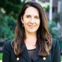 Abbe Barnes's Instagram, Twitter & Facebook