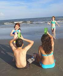 Great Ways To Beat Boredom And Enjoy The Sun And Surf Beach Kids Beach Games Beach Activities