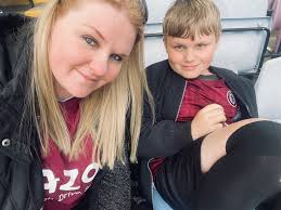 claire glover (@claireglover21)