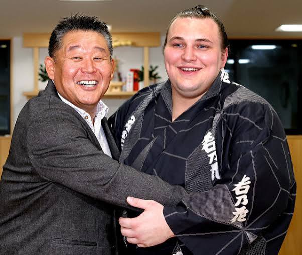 ＮＩＫＫＡＮ ＳＰＯＲＴＳ ＰＲＥＭＩＵＭ）安青錦×３代目若乃花、対談で「将来は横綱」と太鼓判：朝日新聞