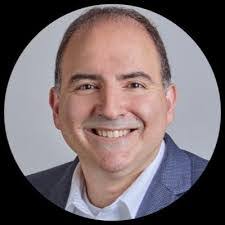 Nader Farhat's Instagram, Twitter & Facebook