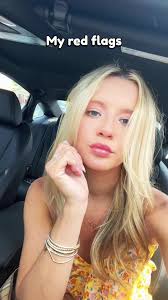 Emily Slone (@emilyslone00)