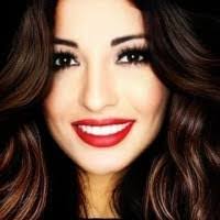 Julie Damico's Instagram, Twitter & Facebook