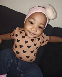 4th grader 🥹 she said she introduced herself to the class as Evie Alyse Mae  Mosley! 😩