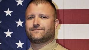 Washington detective Ryan Thompson was the kind of cop 'everyone wanted to  talk to,' his brother says