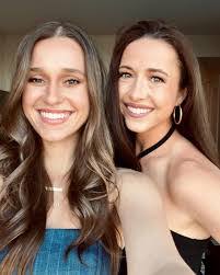 Emily Morrow's Instagram, Twitter & Facebook