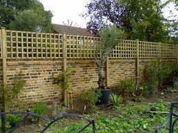 Wall With Trellis On Top Backyard Fences Trellis Fence Backyard Privacy