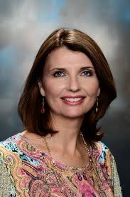 Suzanne Boggs's Instagram, Twitter & Facebook