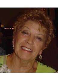 Sandy Wise's Instagram, Twitter & Facebook