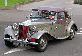 27 Best Classic Cars Vintage Automobiles Ideas Vintagetopia Classic Cars Vintage Best Classic Cars Classic Cars
