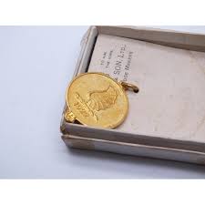 GREAT EASTERN RAILWAY ENAMEL BADGE 1922 ...