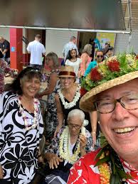 Hawaiian Hula Legends.... James Dela Cruz, Michael Dela Cruz and Lehua  Kawaikapuokalani Hewett dance to Lehua's compositions "He aloha Waiau"  (recorded by Waipuna) and 'Ola'a Beauty (recorded by Hoku Zuttermeister).  MAHALO NUI