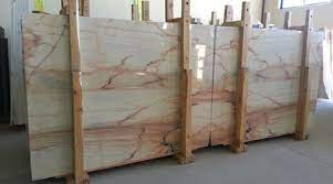 Vous avez vu chez un ami un magnifique mobilier dessus marbre et vous en êtes tombé immédiatement amoureux. Prix D Un Marbre Cout Moyen Tarif De Pose Prix Pose