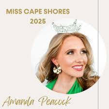 Amanda Peacock's Instagram, Twitter & Facebook