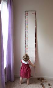 Make An Embroidered Growth Chart Baby Quilts Baby Sewing