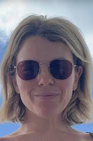 Hello everyone! Thanks for having me in the group. I'm Liz and I'm based in  the West Midlands. I love Glastonbury