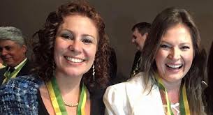 Fundadora do movimento nas ruas, ganhou notoriedade pelo ativismo em favor. Deputadas Do Psl Joice Hasselmann E Carla Zambelli Trocam Farpas Nas Redes Sociais Sputnik Brasil