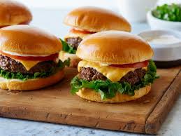 En el año 2009 la cadena de comida rápida burger king. Celebrar El Dia Internacional De La Hamburguesa Con Tendencias De Busqueda Recetas Y Mas