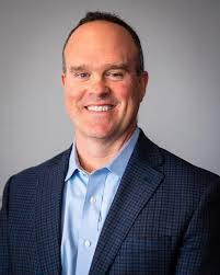 Dwight Dye's Instagram, Twitter & Facebook