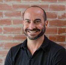 Malou Lee's Instagram, Twitter & Facebook