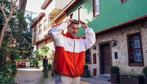 Podolski had arrived at bayern after being named as the best young player of the 2006 world cup, and the. Lukas Podolski On Life Adventures The Experience Of Global Football Soccerbible