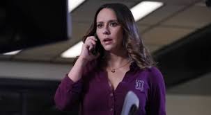 Hewitt and hallisay are already parents to daughter autumn james, 7, and son atticus james, 5. Jennifer Love Hewitt Keith David Eric Roberts Cast In Family Film Pups Alone Mxdwn Movies