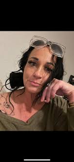 How are people in Las Vegas spending their Sunday?