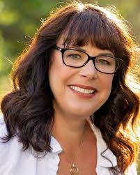 Patricia Gage's Instagram, Twitter & Facebook