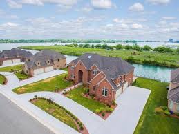 Maybe you would like to learn more about one of these? Morgan Waterfront Estates A Suburban Style Development On Detroit S Marina Finally Finishes Curbed Detroit
