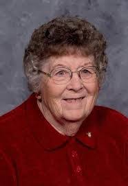 Elinor Schwartz's Instagram, Twitter & Facebook