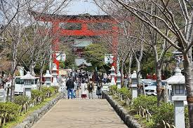 Japan is an island country in east asia, located in the northwest pacific ocean. Y3rdeg3gzxmd9m