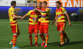 Cracovia kraków górnik zabrze jagiellonia białystok lech poznań lechia gdańsk legia warszawa piast gliwice podbeskidzie pogoń szczecin +48 (85) 665 6065. Jagiellonia Bialystok Zmienia Herb Przed Nowym Sezonem Kibice Nie Mieli Watpliwosci Pilka Nozna Sport Pl