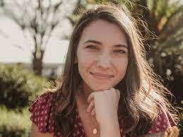 Desiree Perry's Instagram, Twitter & Facebook