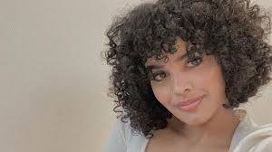 فقد استطاعت رهف القنون من خلال حساباتها علي مواقع التواصل الاجتماعي ان. Ø±Ù‡Ù Ø§Ù„Ù‚Ù†ÙˆÙ† ØªØ³ØªØ¹Ø±Ø¶ Ù…Ø¤Ø®Ø±ØªÙ‡Ø§ Ø¨Ù…Ù„Ø§Ø¨Ø³ Ù…Ù„ØªØµÙ‚Ø© Ø¨Ø¬Ø³Ø¯Ù‡Ø§ ØµÙˆØ±Ø© Ø®Ù„ÙŠØ¬ Ø§Ù„Ø¬Ø²ÙŠØ±Ø©