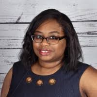 Ashley Winburn's Instagram, Twitter & Facebook