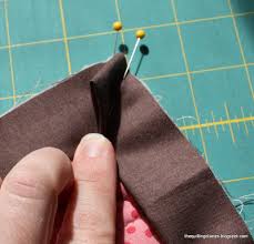 Lay out the fabric so the selvage edges are in the upper right and lower left. Binding A Quilt A Step By Step Tutorial Diary Of A Quilter