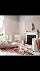 • procesul de înfiinţare este mai scurt, necesită mai puţine acte şi costul este mai mic; Junjan Silvia Pfa Home Facebook