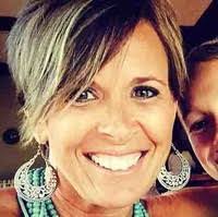 Lori Schrage's Instagram, Twitter & Facebook