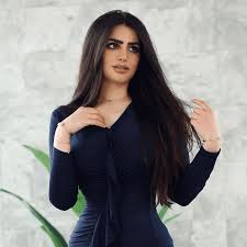 Salma hayek who wouldn't know her? Top10 Most Beautiful Kuwaiti Actresses Fakoa