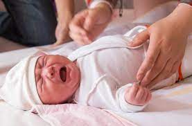 Bayi menangis malam terutama selepas 12 tengah malam tanda ada gangguan jin. Bacalah Surat Al Qur An Ini Apabila Anak Menangis Tengah Malam