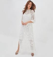 Get inspired by our latest lookbook and new. Robe De Mariee Promod Robe Longue En Dentelle Weddingdress Theweddingexplorer Promod Robe Robe Longue Dentelle Petite Robe De Mariee