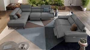 Dieses Ecksofa Mit Sitztiefenverstellung Sorgt Fur Besondere Annehmlichkeiten Lassen Sie Sich Von Dem Schonen Stoff Sofa M Sofa Sofa Mit Relaxfunktion Ecksofa