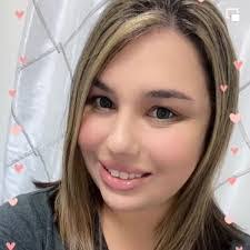 Polly Leone's Instagram, Twitter & Facebook