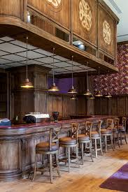 Shamrock Irish Pub Of The Regnum Carya Hotel Its All About The Pendants To Give A Warm And Dimmer Atmosphere To A Pub Regnum Asma Lamba Avizeler Lamba