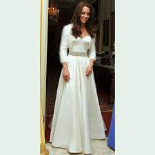 From an entire ensemble to a particular pendant, the royal wardrobe is now at your fingertips. Alexander Mcqueen Pieces Worn By Kate Middleton Duchess Of Cambridge Kate S Closet