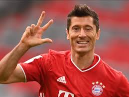 David luiz is a devout catholic like most south americans and wearing tattoos is prohibited. Robert Lewandowski Equals Gerd Mueller Record Lewandowski Scored 40 Goals In A Season Equaling The Record Of The Great Muller Kultejas News